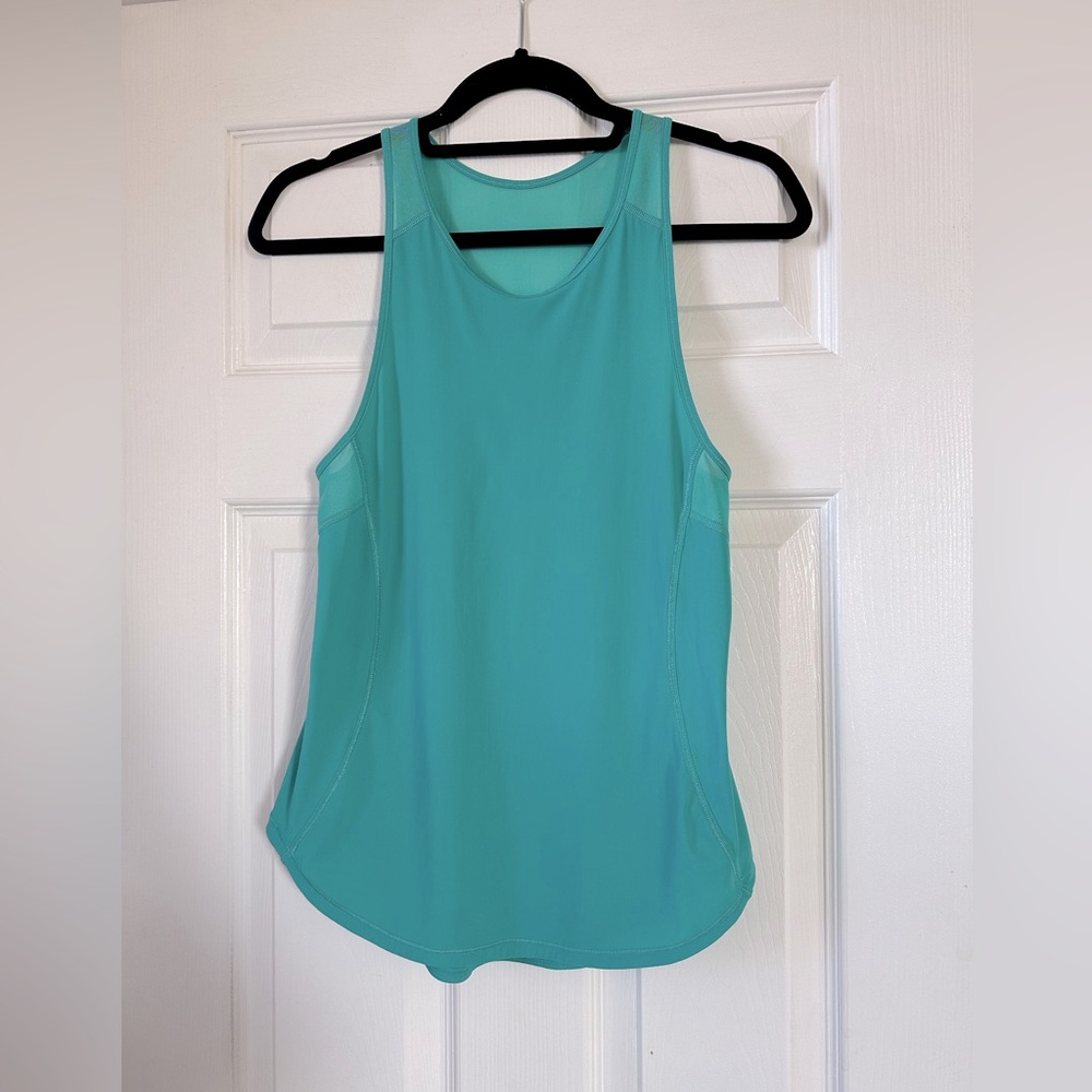 Lululemon turquoise tank size 4